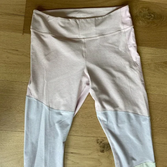 Outdoor Voices Tri Tone Leggings Pastel XL - Picture 2 of 4